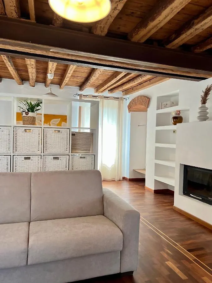 La Dolce Casa location